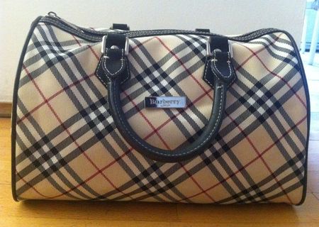 Geanta Burberry originala