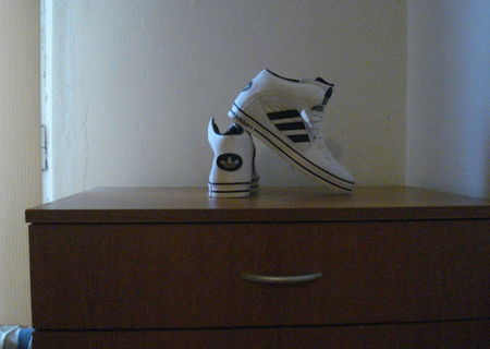 Ghete Adidas Monaco