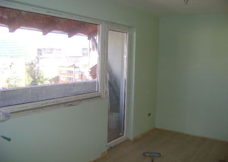 Girocului- Spital Jud. apartament 2 camere cu balcon