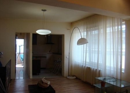 Gradina Icoanei- inchiriere apartament de 3 camere in vila