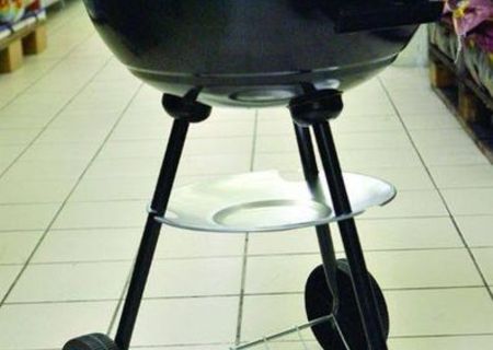 gratar cu capac si roti