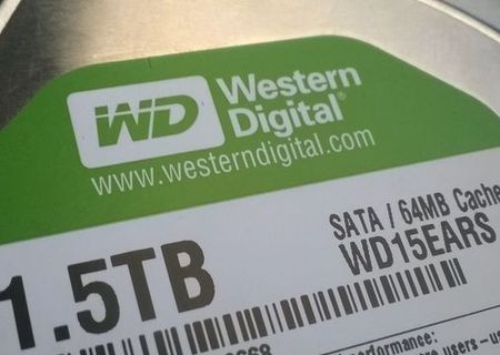 hdd hard disk sata 1.5 TB rack calculator sistem desktop CACHE 64mb hdd hard disk sata 1.5 TB rack calculator sistem desktop CACHE 64mb