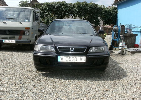 HONDA  ACORD  2000D  950€