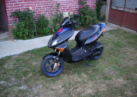Honda X8R-S