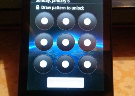 HTC Explorer