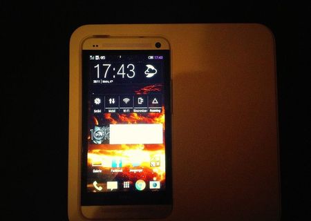 HTC ONE M7 32GB SILVER ROOTAT VIPERONE