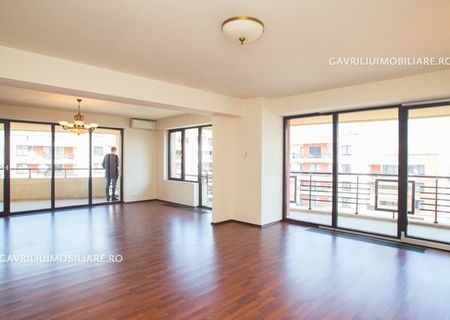 ID 3242 Vanzare apartament 4 camere de lux in Central Park