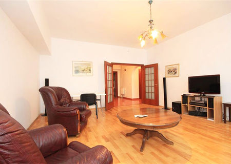 ID 3396 Inchiriere apartament 3 camere zona Arcul de Triumf ID 3396 Inchiriere apartament 3 camere zona Arcul de Triumf