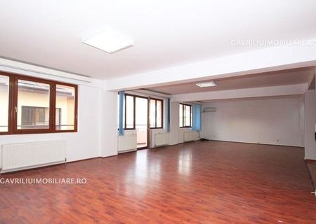 ID 3451 Inchiriere apartament de 5 camere zona Aviatorilor ID 3451 Inchiriere apartament de 5 camere zona Aviatorilor