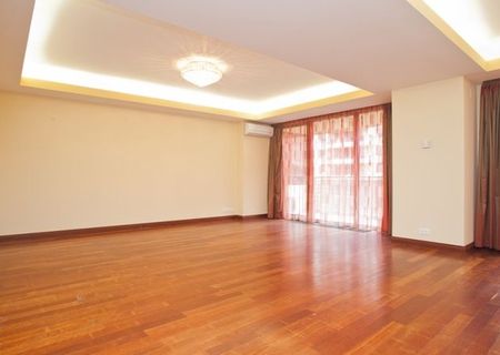 ID 7 Inchiriere apartament de 4 camere in Central Park ID 7 Inchiriere apartament de 4 camere in Central Park