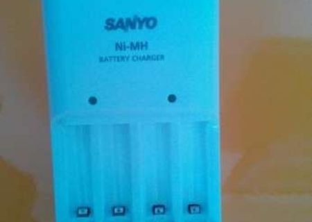 incarcator acumulatori NI-MH Sanyo