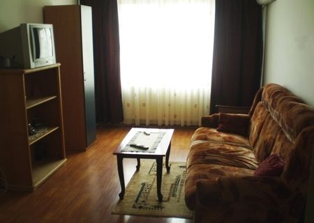 INCHIRIERE 3 CAMERE DRISTOR