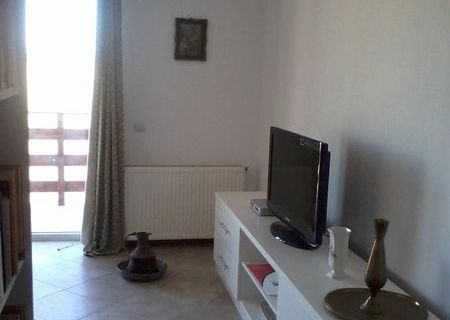 Inchiriere apartament 3 camere Tractorul Nou