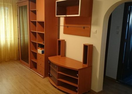 Inchiriere apartament 3 camere - zona Mosilor