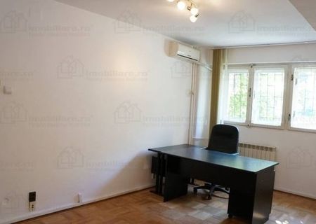 Inchirieri ap trei camere