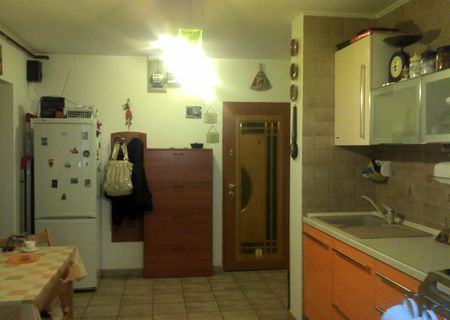 inchiriez ap 2 camere