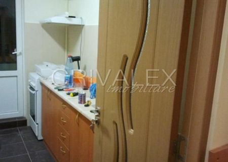 INCHIRIEZ AP 2 CAMERE DRISTOR