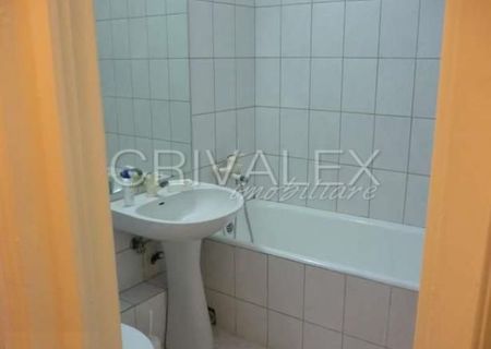 Inchiriez Ap 2 camere Tineretului decom