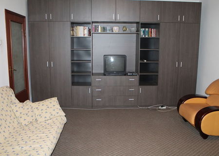 Inchiriez ap. 2 camere, zona Parc Oraselul Copiilor