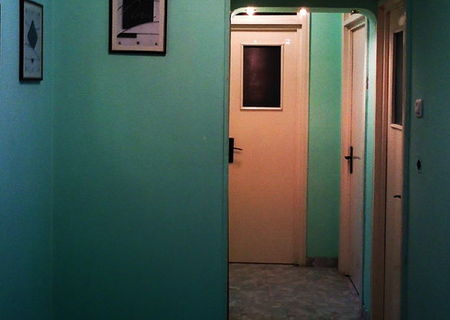 Inchiriez ap 3 cam Bucuresti Inchiriez ap 3 cam Bucuresti