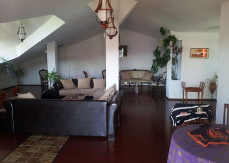Inchiriez ap. de lux (in regim hotelier) Inchiriez ap. de lux (in regim hotelier)