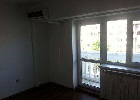 Inchiriez Apart. 4 camere Decebal Inchiriez Apart. 4 camere Decebal
