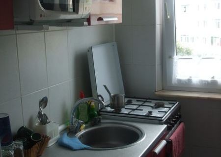 INCHIRIEZ APARTAMENT INCHIRIEZ APARTAMENT