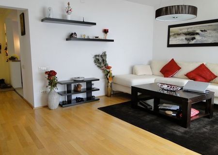 Inchiriez Apartament 2,3 Camere