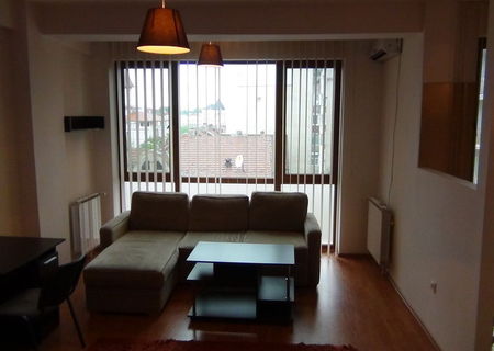 inchiriez apartament 2 camere