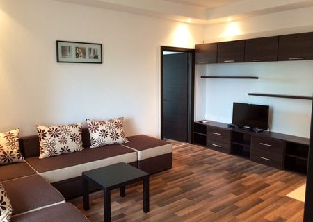 Inchiriez apartament 2 camere complex Cosmopolis