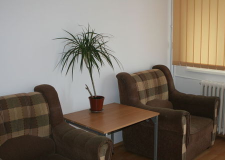 Inchiriez apartament 2 camere, Gorjului, militari
