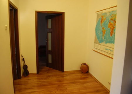 Inchiriez Apartament 2 Camere Metrou Dristor