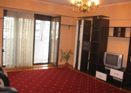 Inchiriez apartament 2 camere Nerva Traian stradal