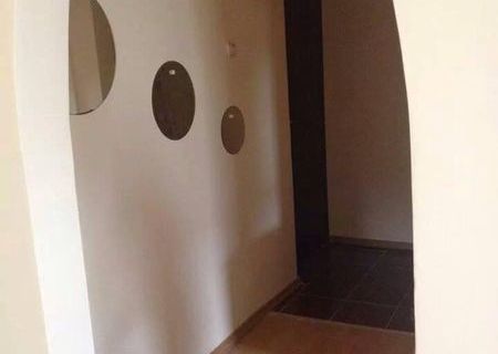 Inchiriez apartament 2 camere,Pacurari
