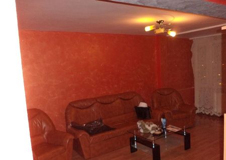 inchiriez apartament 3 camere 2 bai complet mobilat