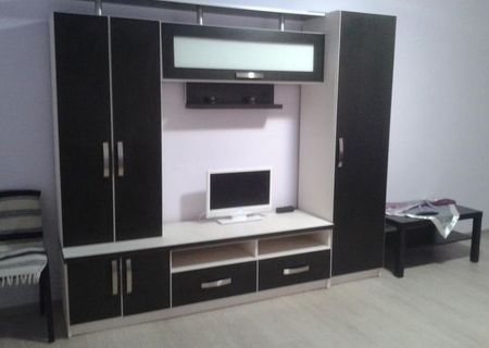Închiriez apartament 3 camere COMPLET MOBILAT