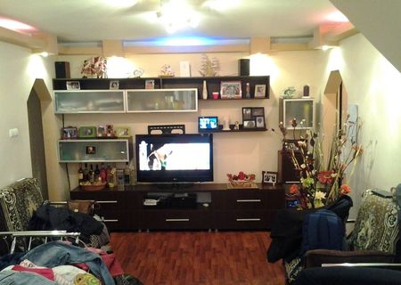 inchiriez apartament 3 camere zimbru