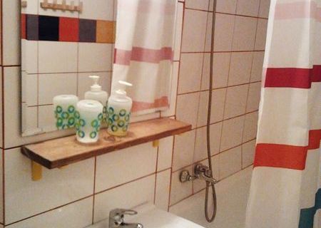 inchiriez apartament