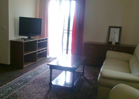 inchiriez apartament