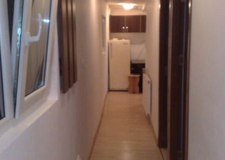 Inchiriez apartament cu 2 camere in casa P+1 - Campia Libertatii Inchiriez apartament cu 2 camere in casa P+1 - Campia Libertatii