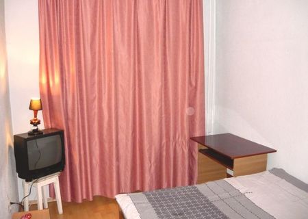 Inchiriez apartament cu 3 camere in Militari.