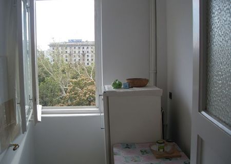Inchiriez apartament doua camere,zona Gara de Nord