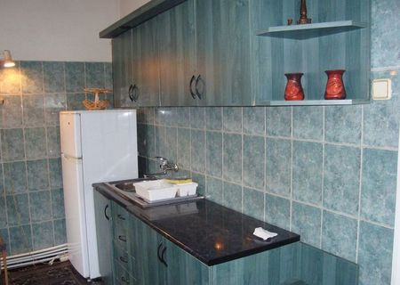 inchiriez apartament la casa 2 camere inchiriez apartament la casa 2 camere