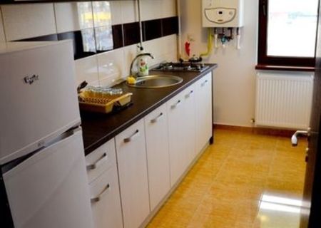 Inchiriez apartament Mamaia