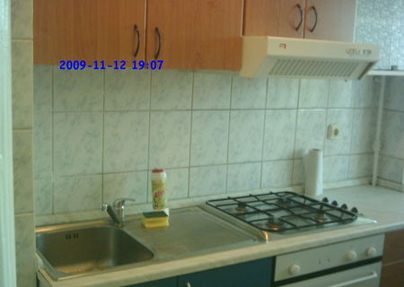 Inchiriez Garsoniera zona Tineretului,b-dul Ghe.Sincai ,nr.9