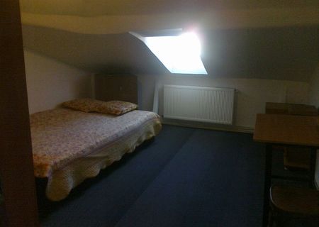 Inchiriez o camera in zona Parcului Cismigiu