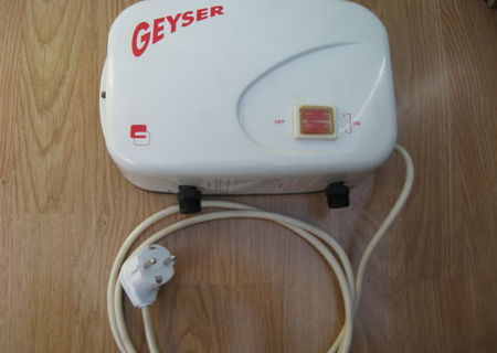 Instant apa calda electri Geyser