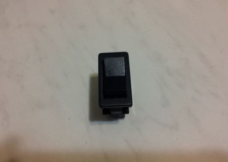 intrerupator universal 2 pozitii camioane 24 v