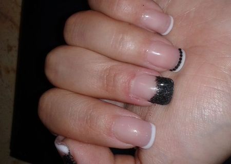 intretinere unghii naturale sau cu gel la domicililul clientei intretinere unghii naturale sau cu gel la domicililul clientei