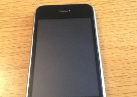 iPhone 3 GS 16 gb